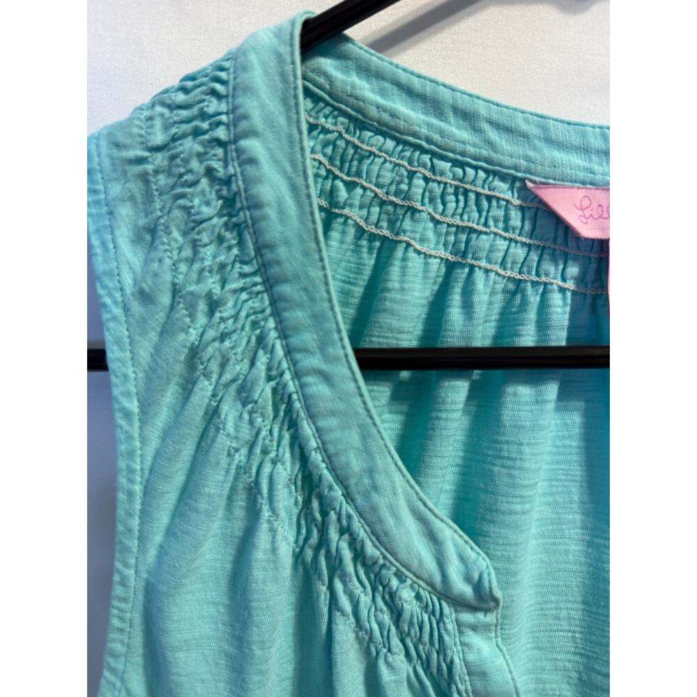 Lilly Pulitzer Womens Large Aqua Sleeveless Tank Top Smocked Yoke Henley Casual - Picture 4 of 12